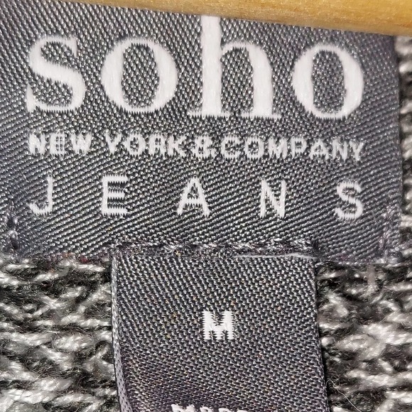Soho New York Company Jeans Gray Knit Sweater, M/Gromet Tie Sleeves - Picture 2 of 9